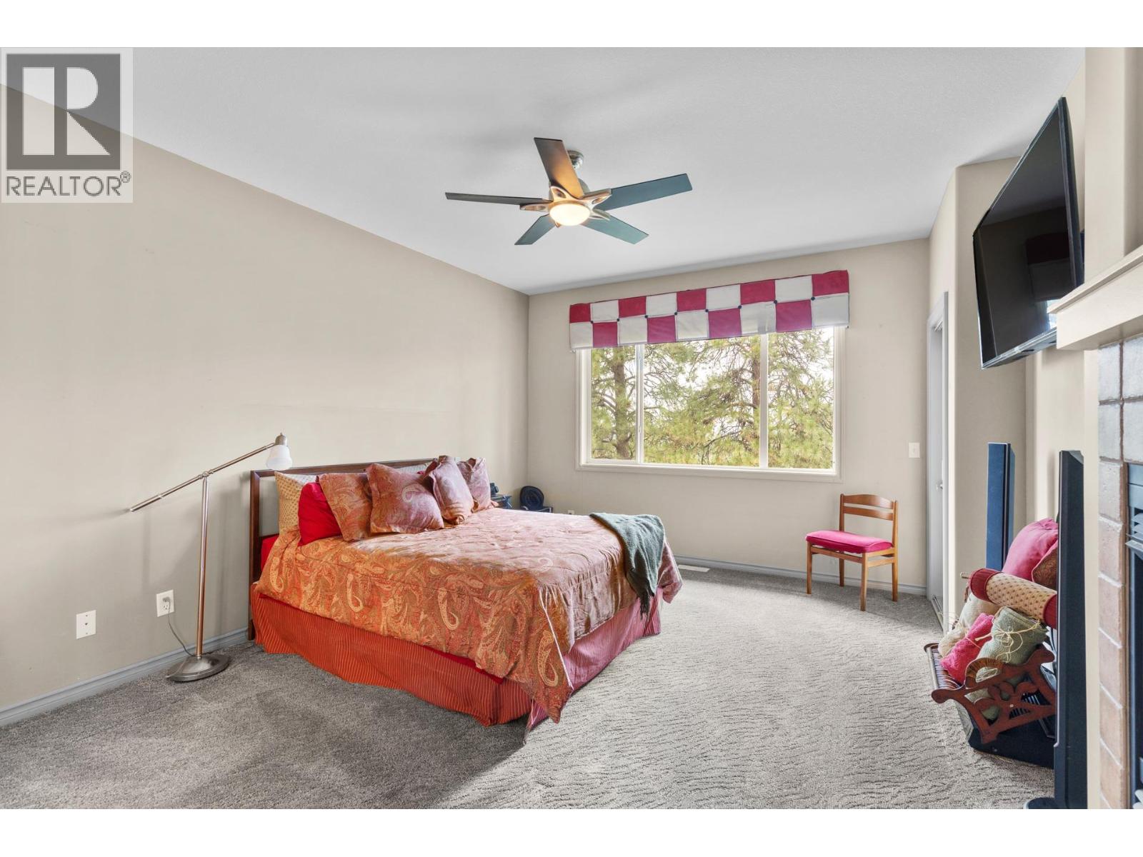 2 4520 GALLAGHER'S Lookout, Kelowna