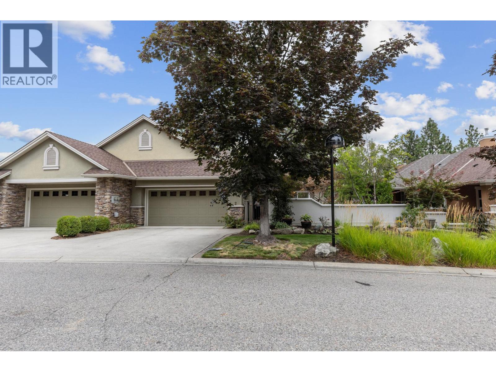 2 4520 GALLAGHER'S Lookout, Kelowna