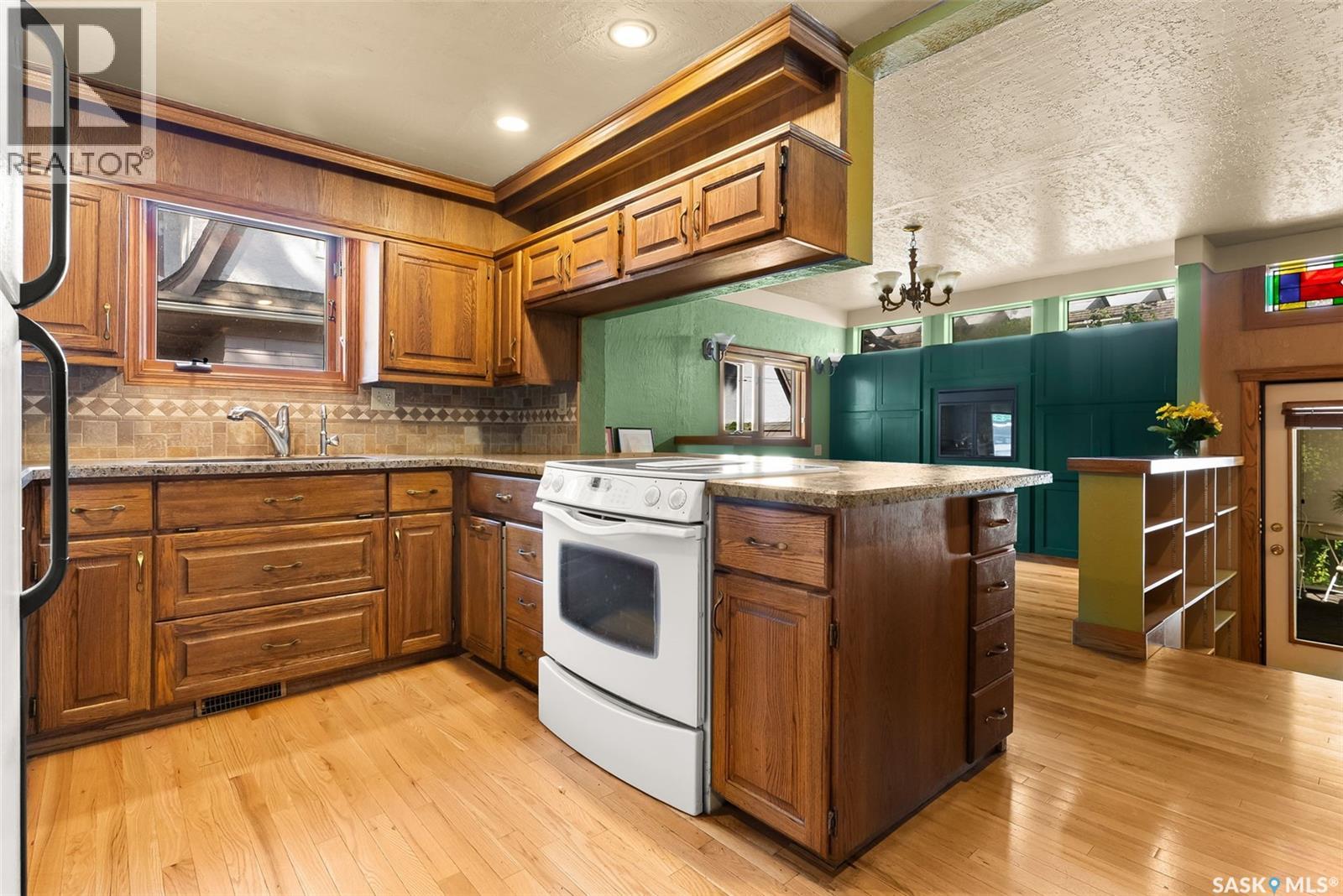 Photo 35 of 3115 Angus Street, Regina SK