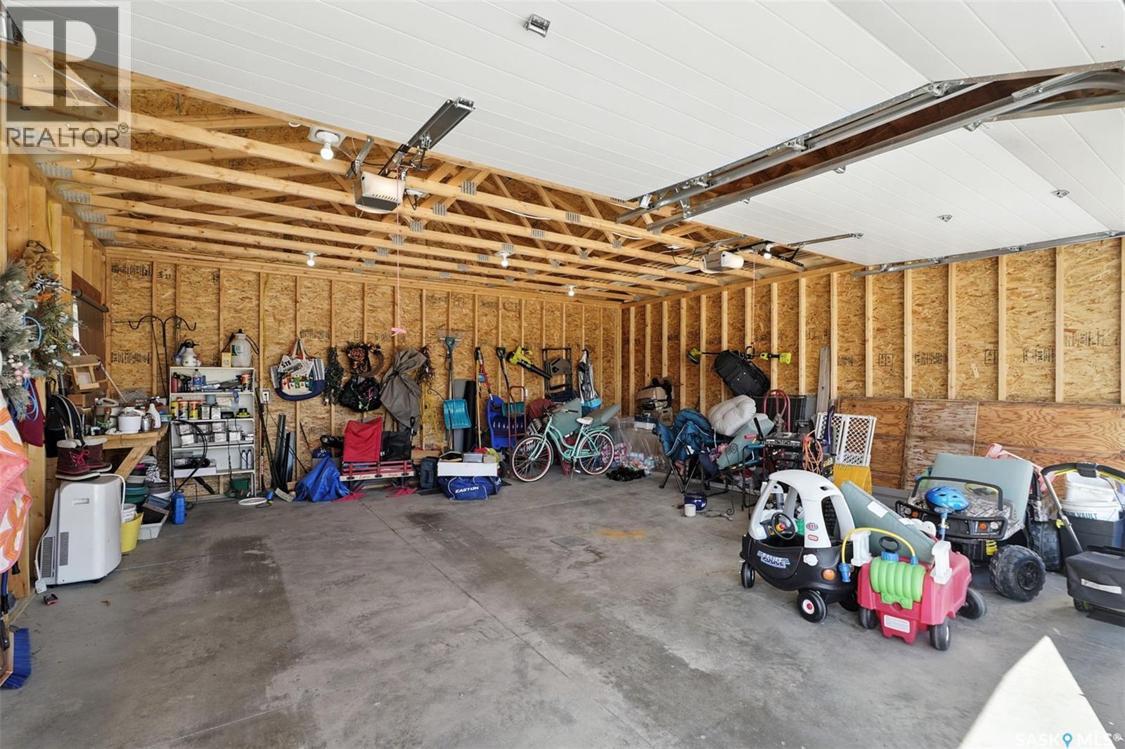 Photo 24 of 200 Reddekopp Lane, Warman SK