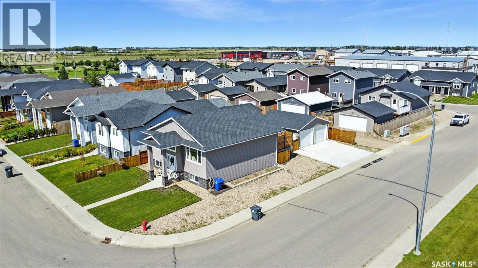 Photo 31 of 200 Reddekopp Lane, Warman SK