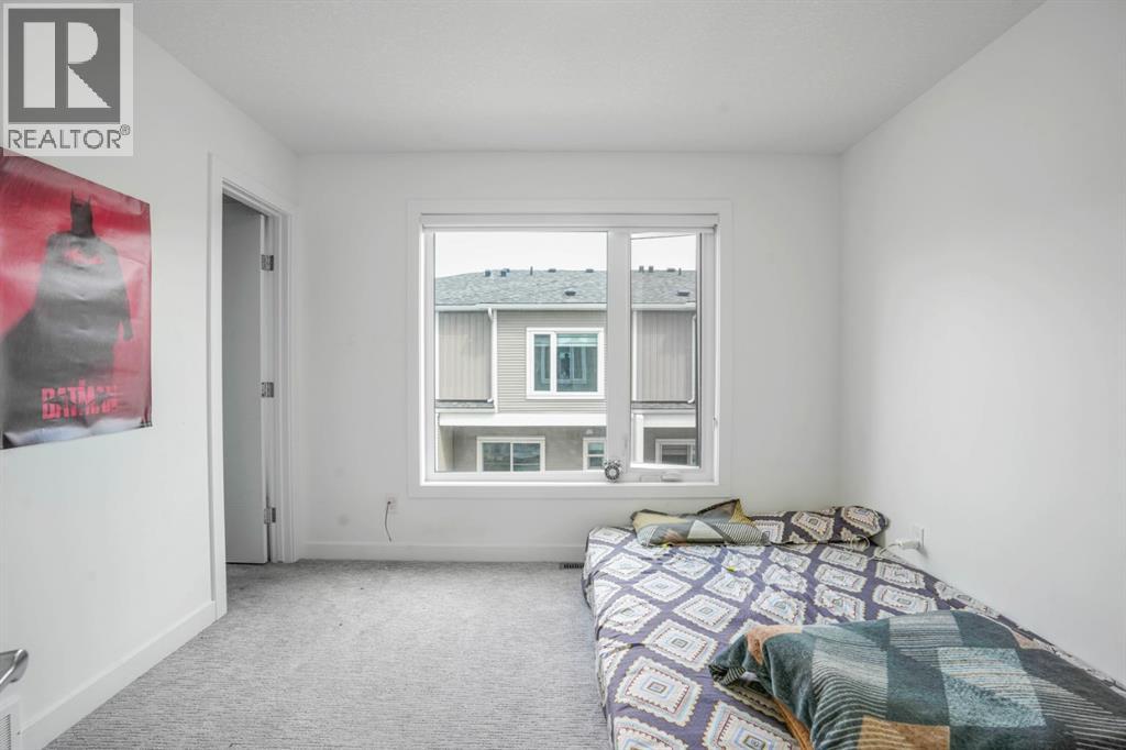 Single Family House for Sale in  Saddlepeace Crescent NE Saddle Ridge Calgary 