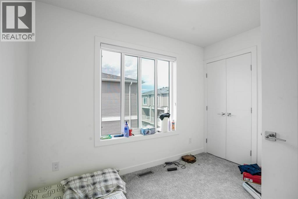Single Family House for Sale in  Saddlepeace Crescent NE Saddle Ridge Calgary 