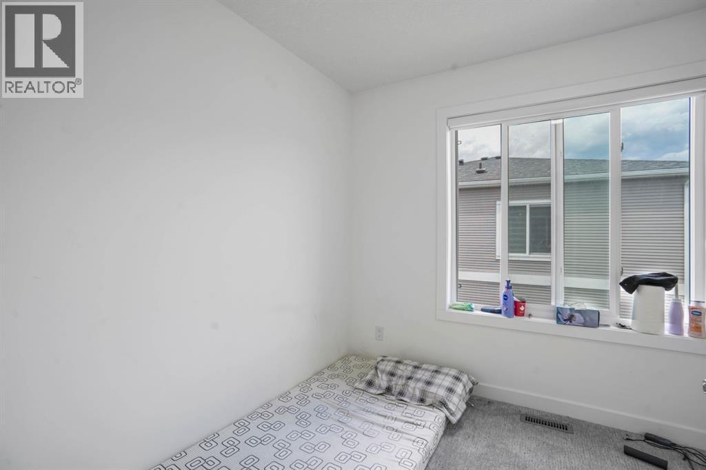 Single Family House for Sale in  Saddlepeace Crescent NE Saddle Ridge Calgary 