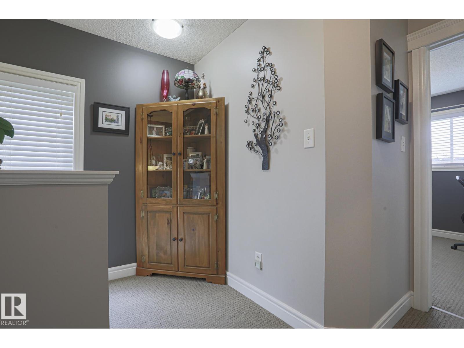 Photo 23 of 12039 18 Av Sw, Edmonton AB
