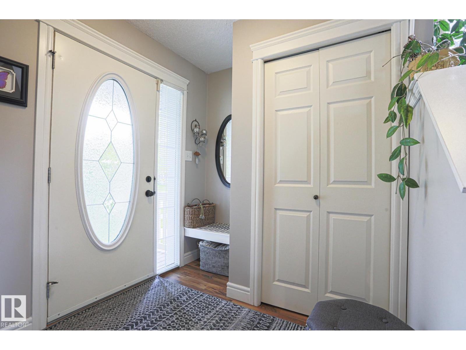 Photo 6 of 12039 18 Av Sw, Edmonton AB