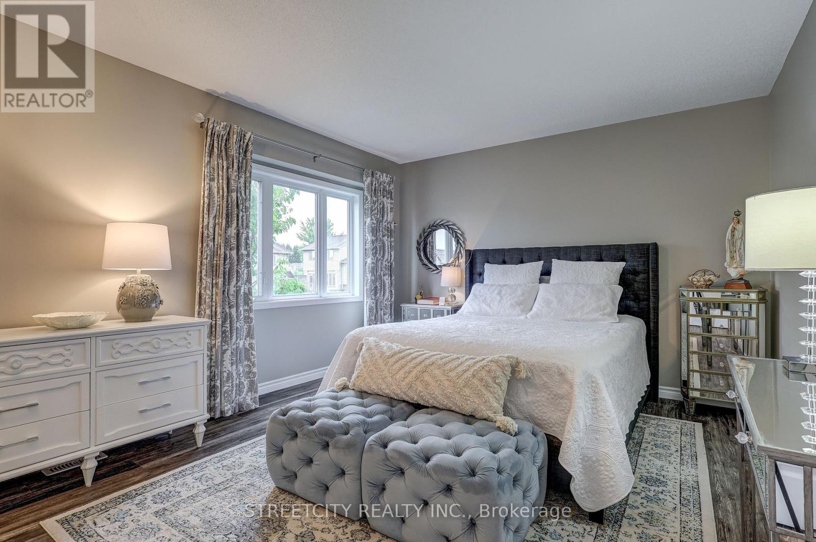Photo 9 of 47 1320 Savannah Drive, London North ON
