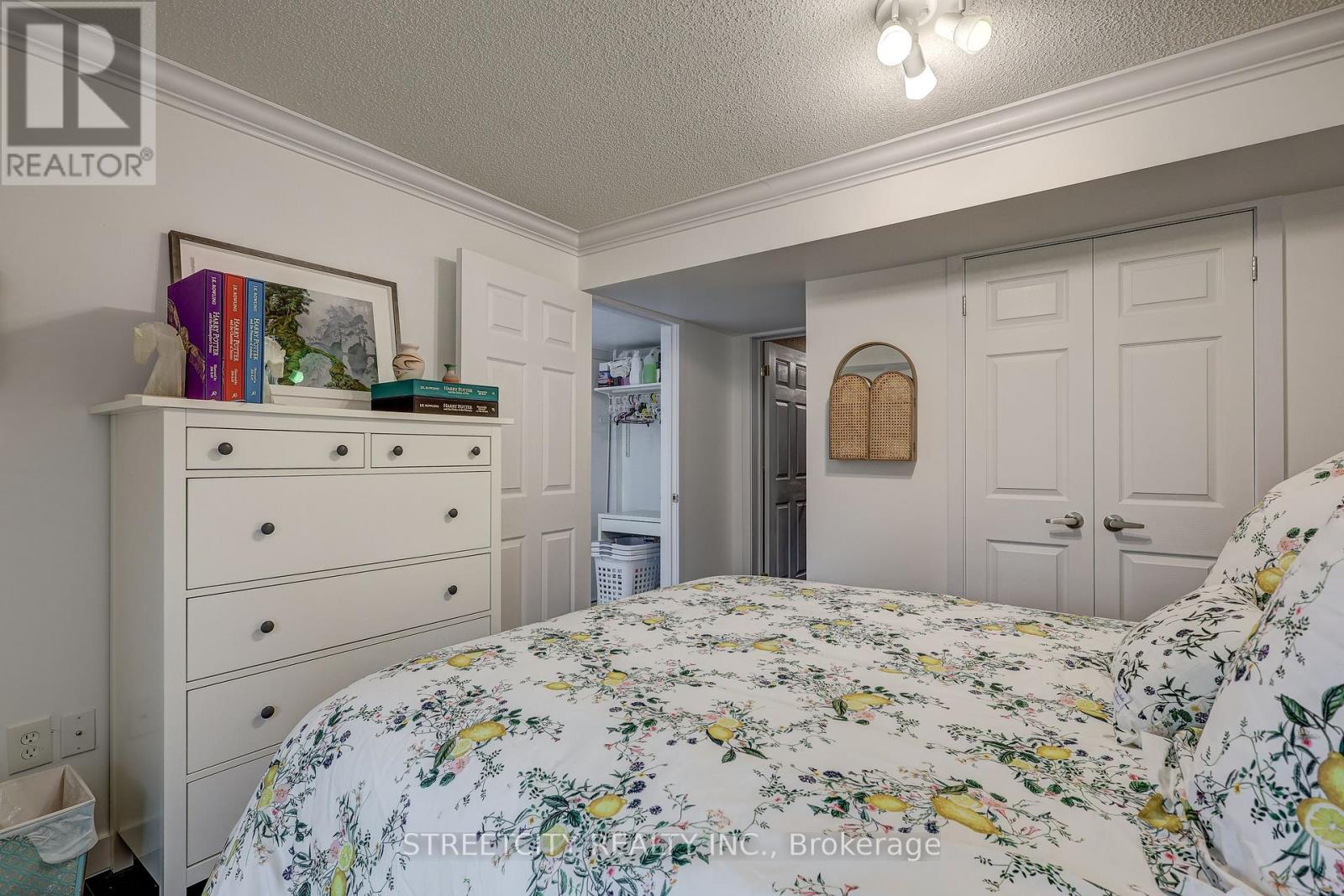 Photo 18 of 47 1320 Savannah Drive, London North ON