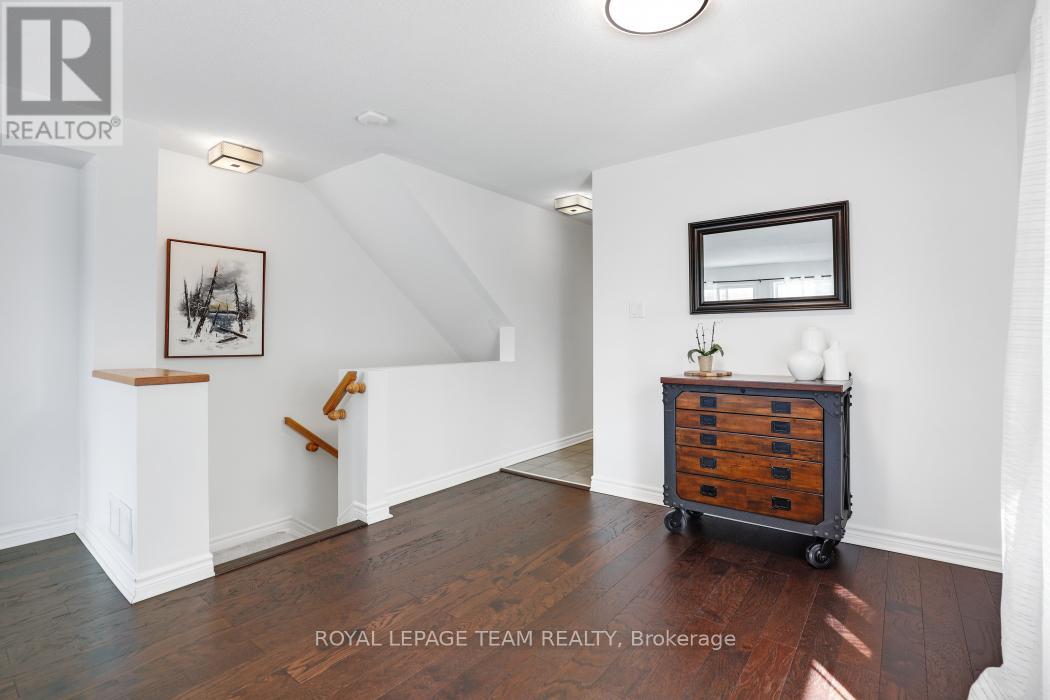 Photo 19 of A 560 Chapman Mills Drive, Ottawa ON