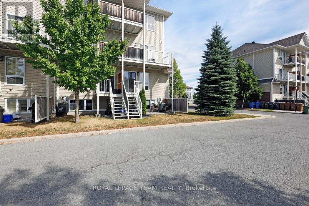 Photo 39 of A 560 Chapman Mills Drive, Ottawa ON