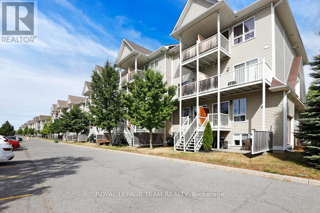 Photo 41 of A 560 Chapman Mills Drive, Ottawa ON