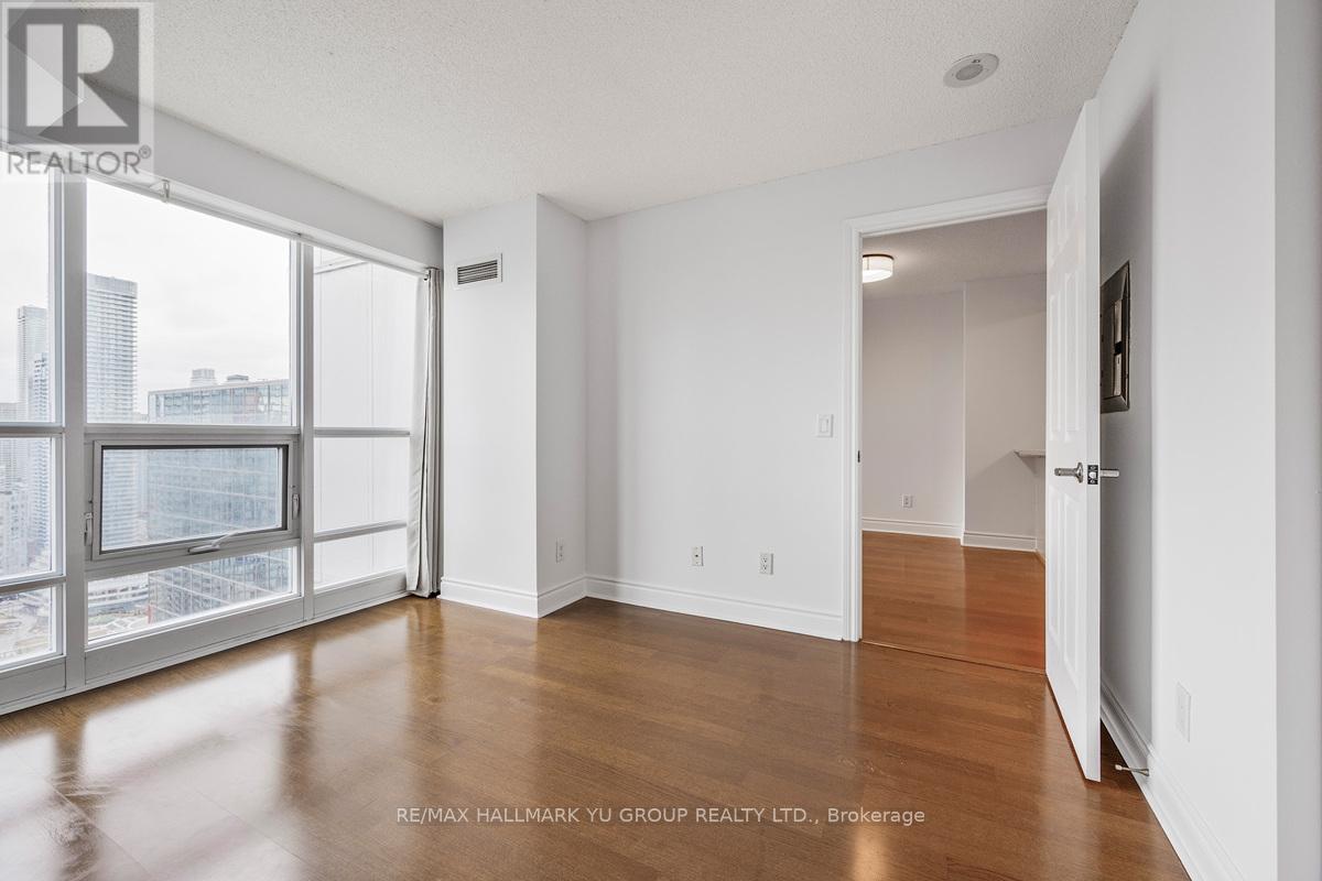 Photo 13 of 4101 763 Bay Street, Toronto ON