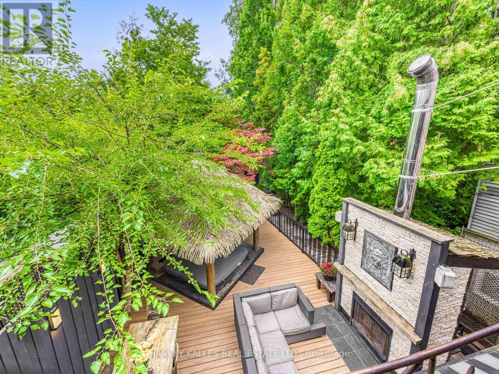 Photo 33 of 329 Glen Road, Toronto ON