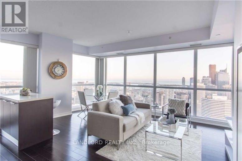 Photo 10 of 3507 386 Yonge Street, Toronto ON