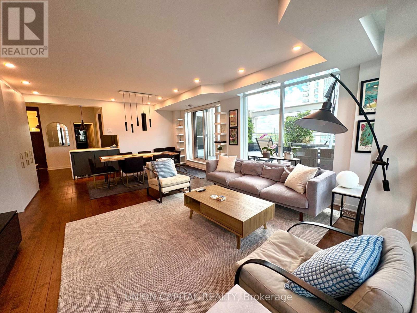 Photo 1 of 1006 628 Fleet Street, Toronto ON