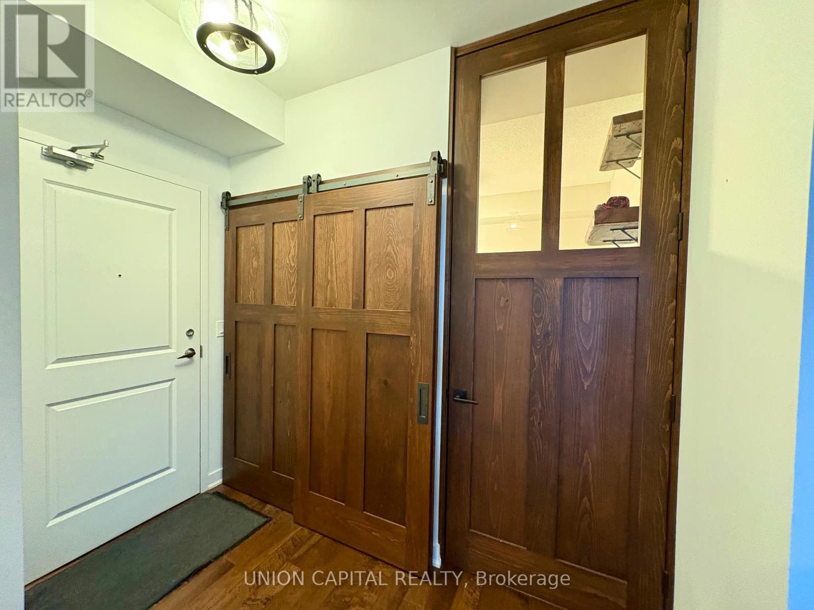 Photo 12 of 1006 628 Fleet Street, Toronto ON