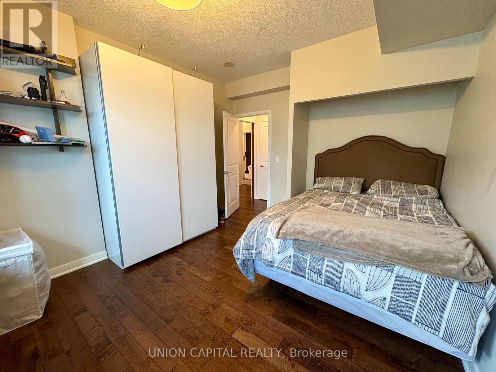 Photo 17 of 1006 628 Fleet Street, Toronto ON