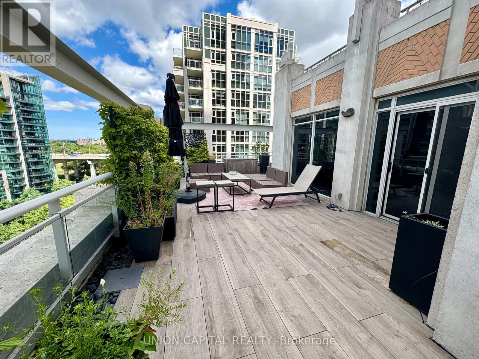 Photo 24 of 1006 628 Fleet Street, Toronto ON