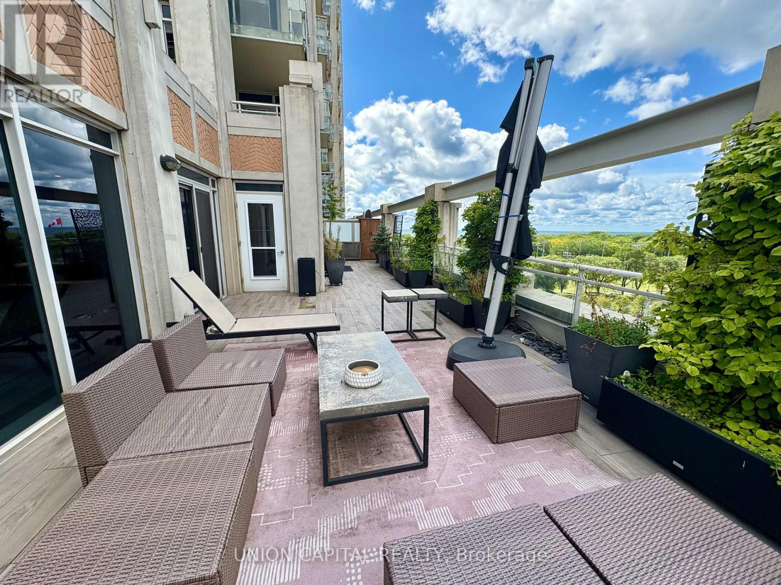 Photo 27 of 1006 628 Fleet Street, Toronto ON