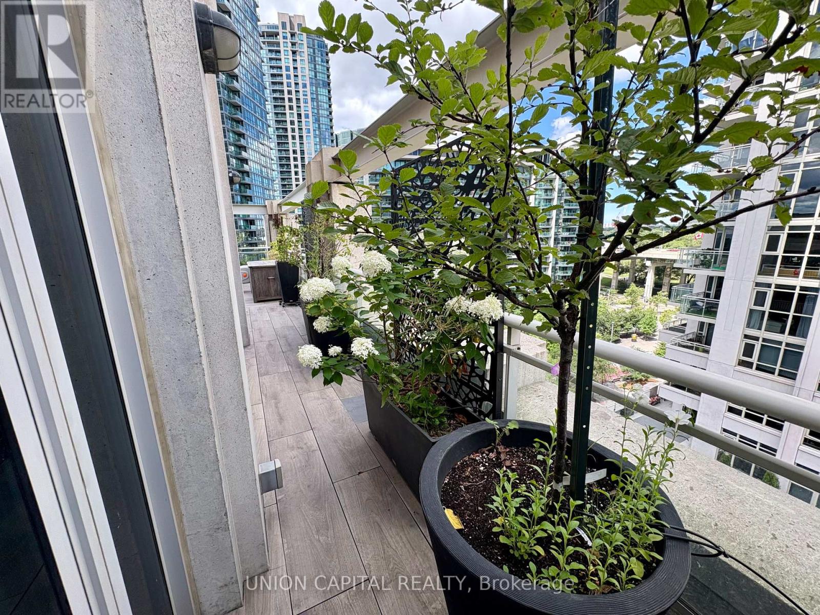 Photo 29 of 1006 628 Fleet Street, Toronto ON