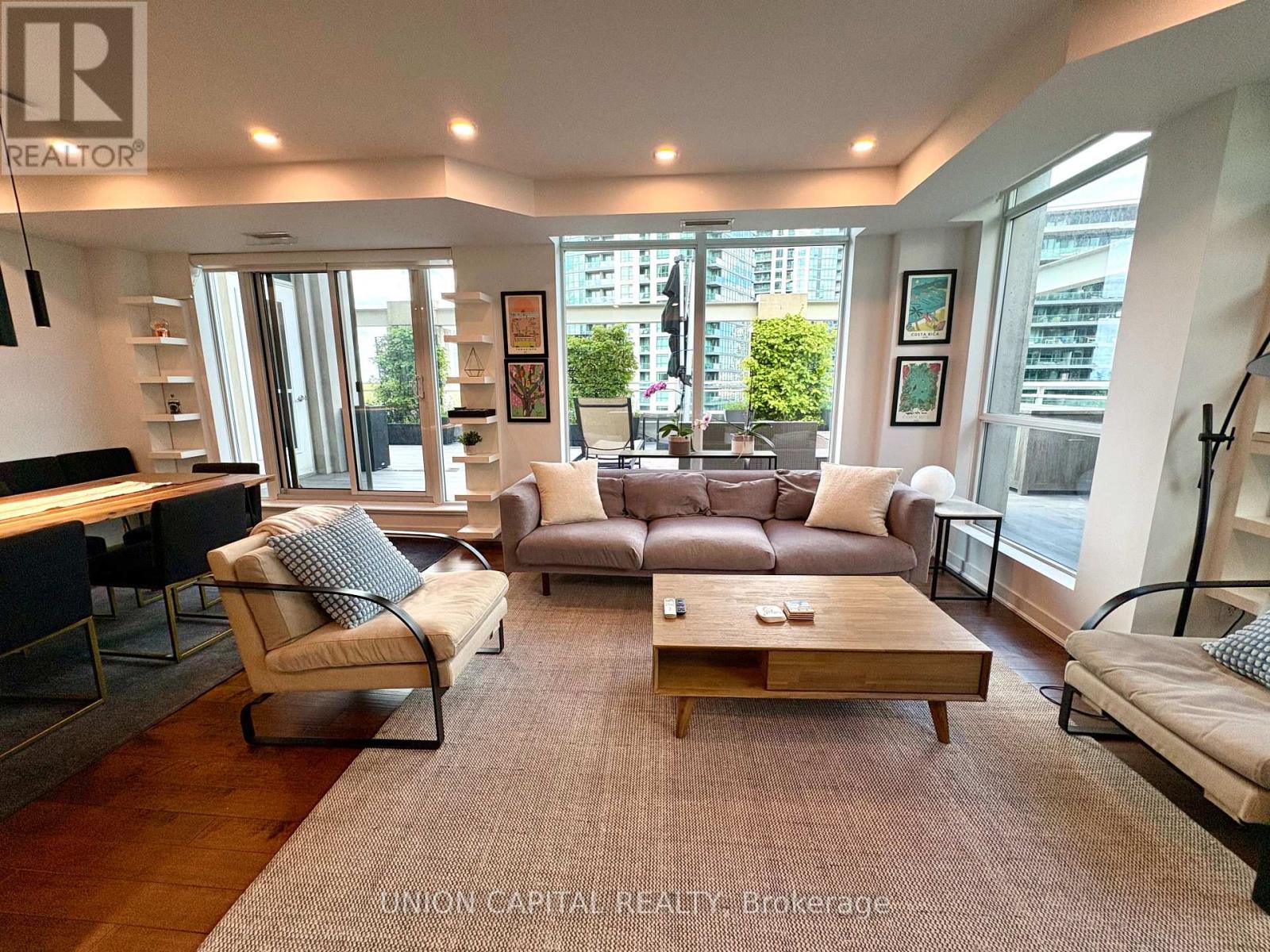 Photo 5 of 1006 628 Fleet Street, Toronto ON