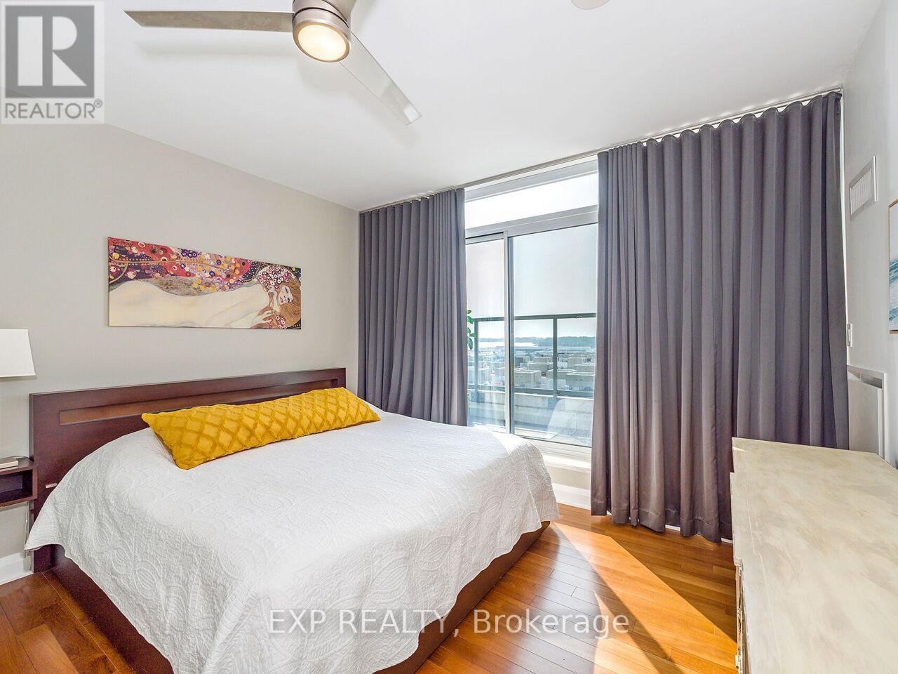 Photo 32 of 911 90 Stadium Road S, Toronto ON
