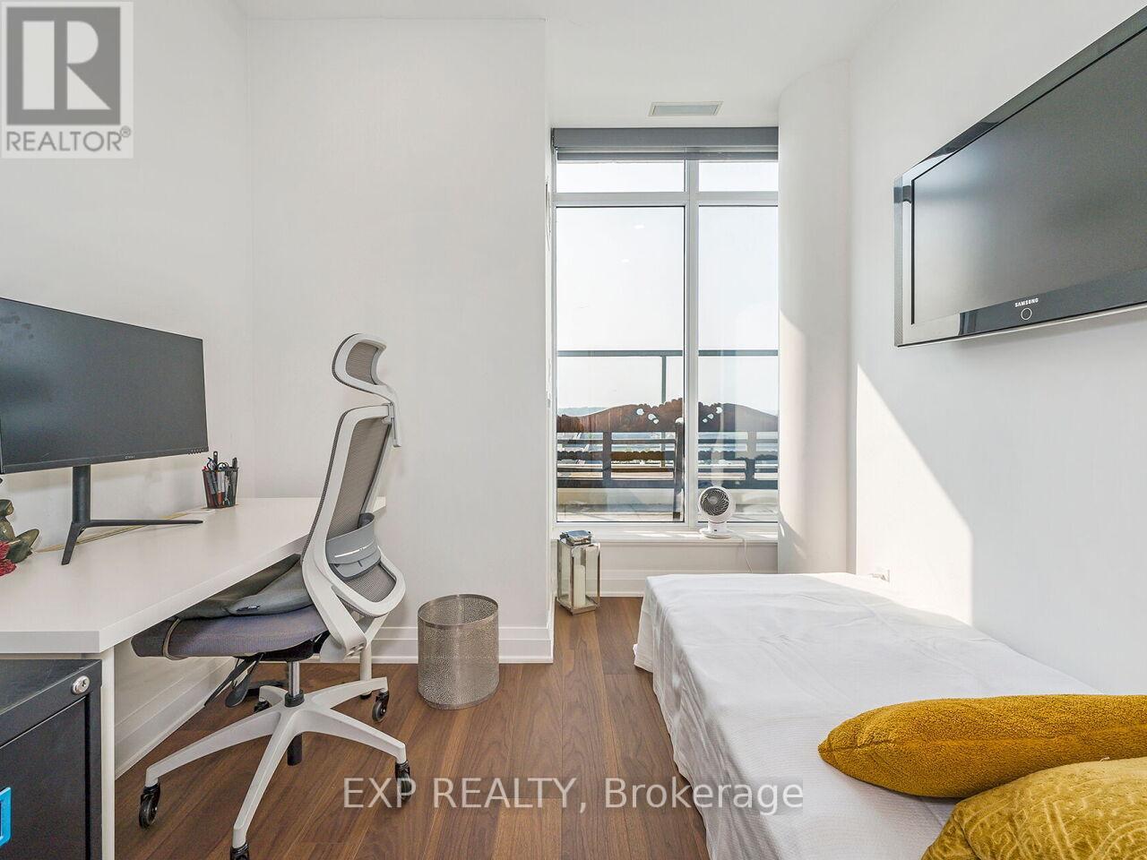 Photo 37 of 911 90 Stadium Road S, Toronto ON