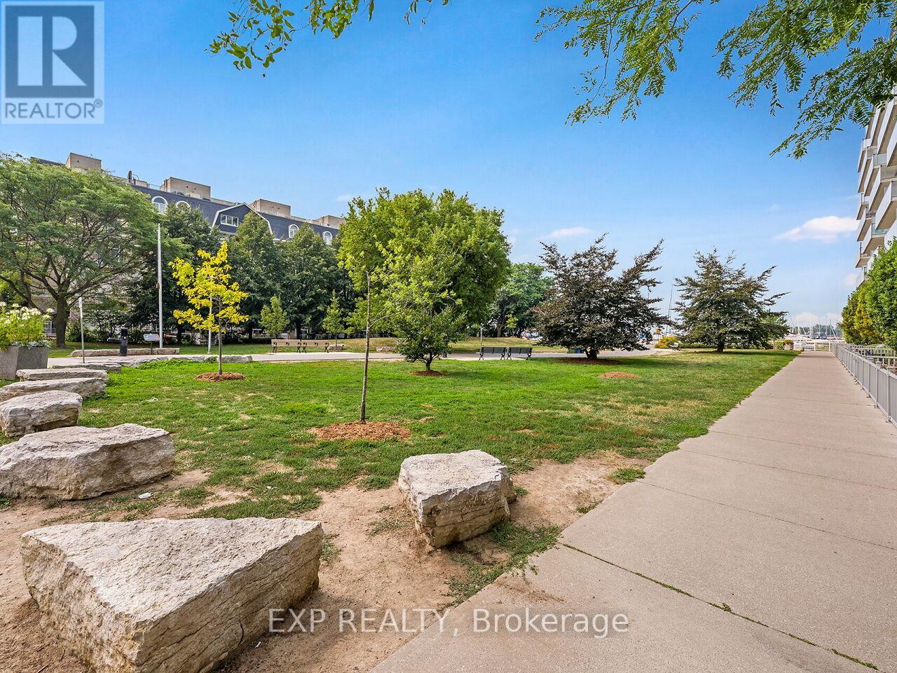 Photo 31 of 911 90 Stadium Road S, Toronto ON