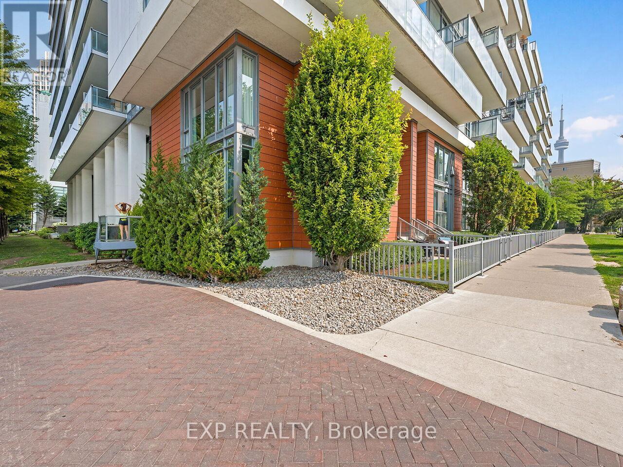 Photo 45 of 911 90 Stadium Road S, Toronto ON
