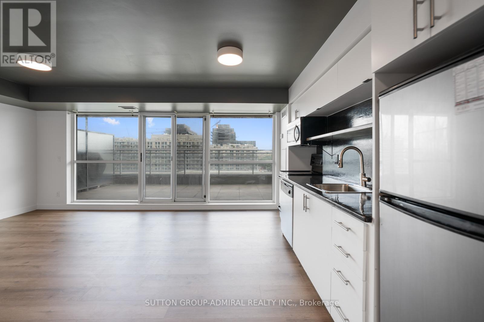 Photo 10 of 605 80 Western Battery Road, Toronto ON