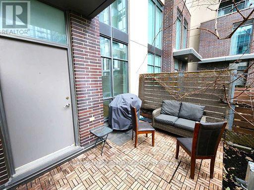 Photo 2 of Th 110 15 Brunel Court, Toronto ON