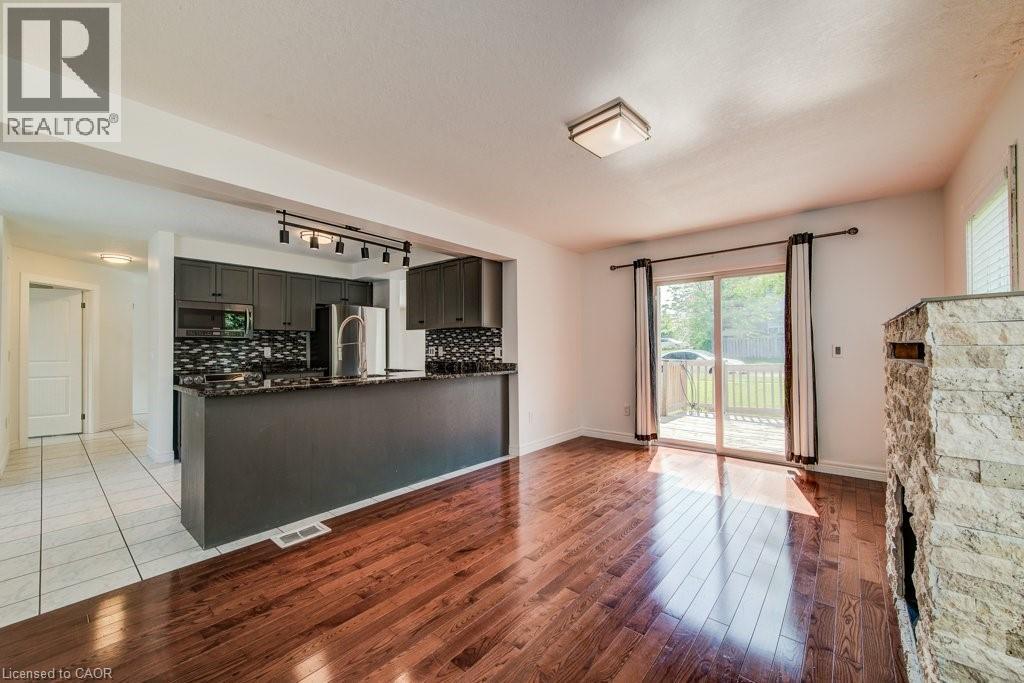 Photo 7 of 153 Starwood Drive, Guelph ON
