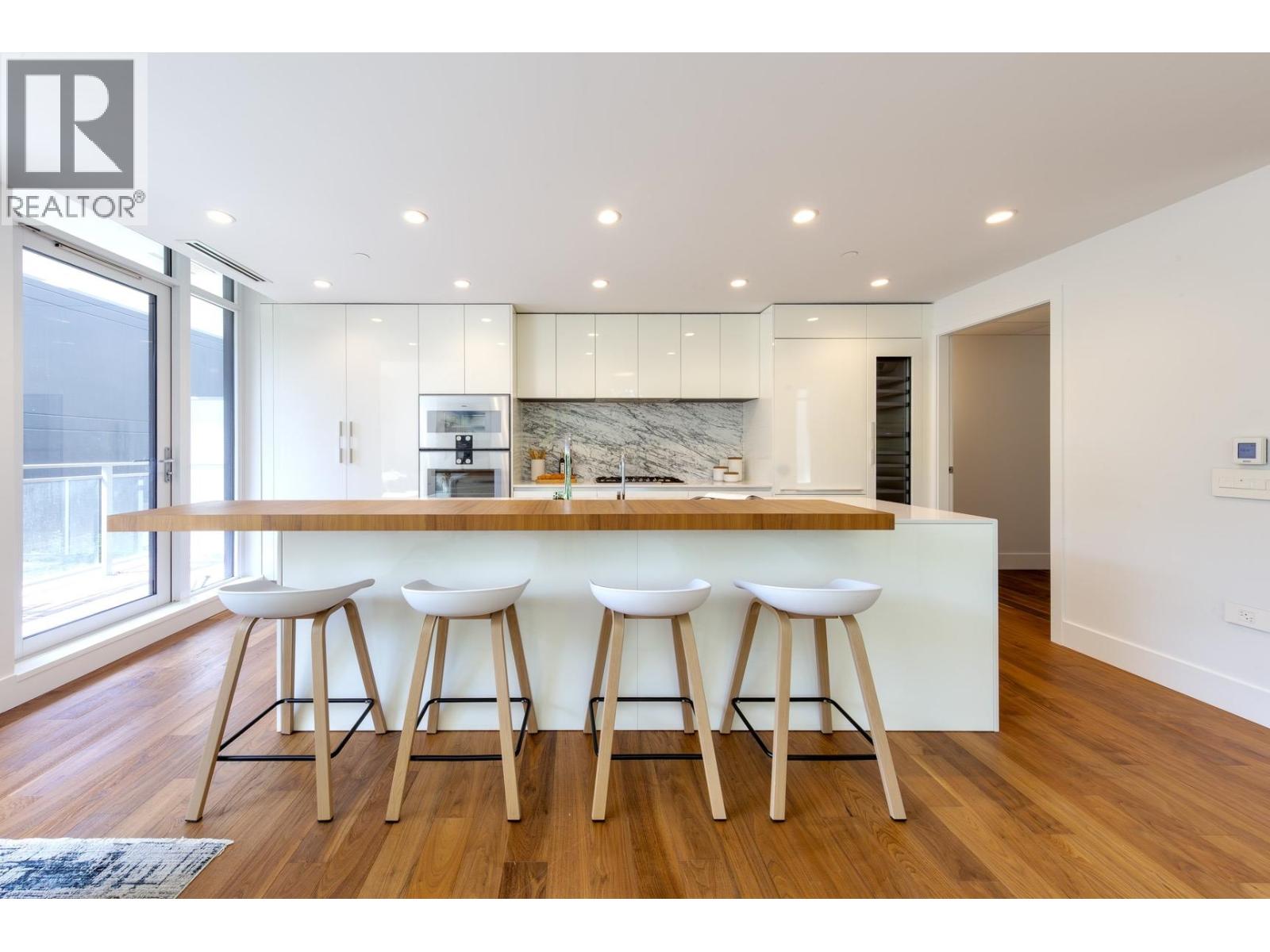 Photo 12 of 206 7428 Alberta Street, Vancouver BC