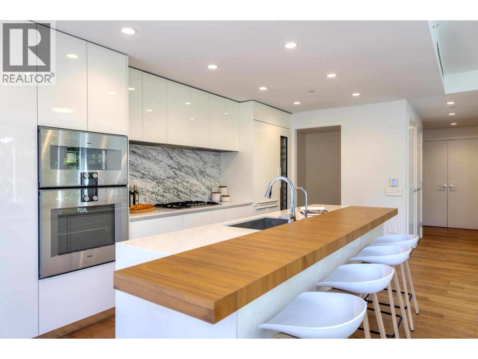Photo 13 of 206 7428 Alberta Street, Vancouver BC