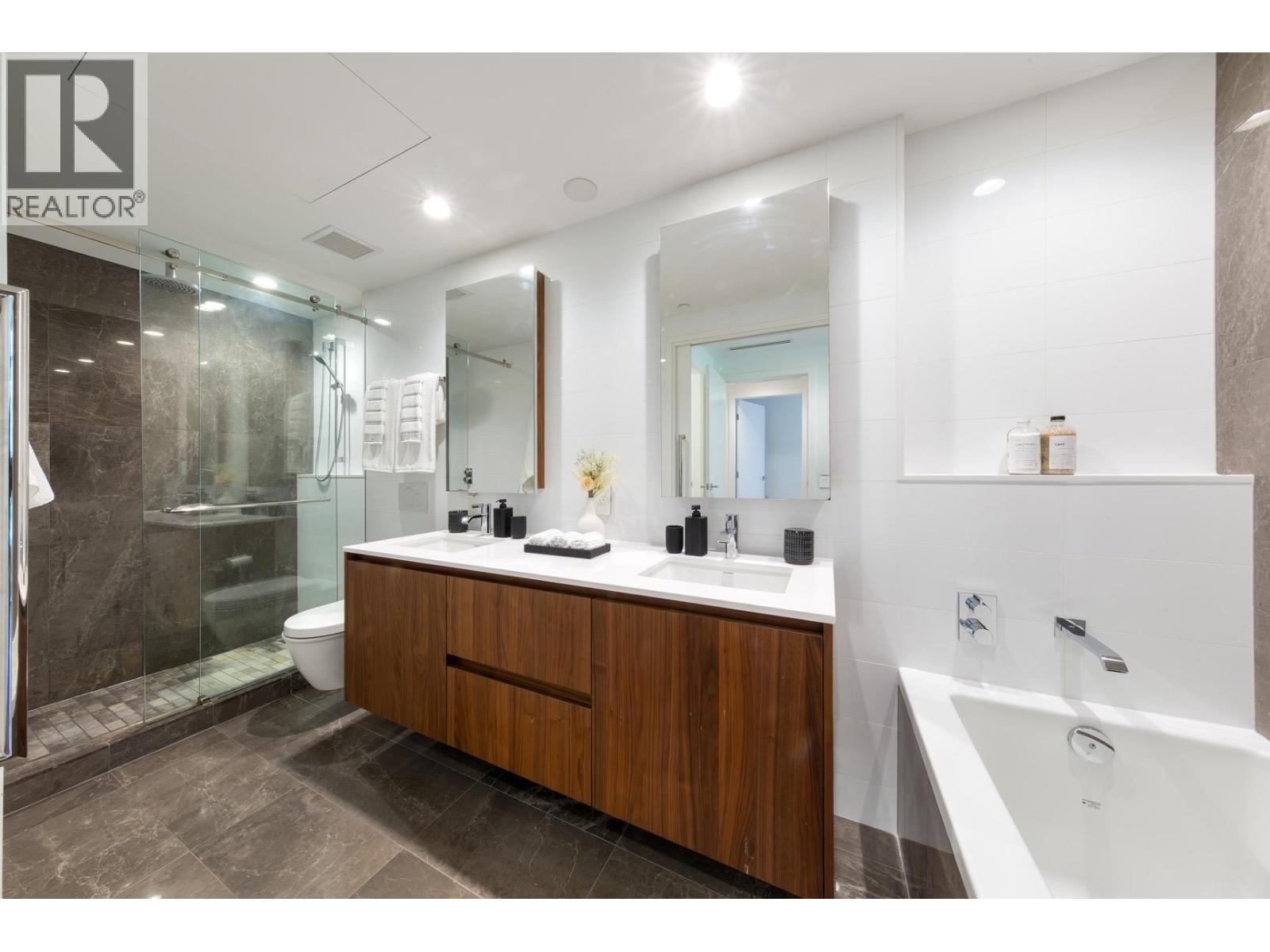 Photo 19 of 206 7428 Alberta Street, Vancouver BC