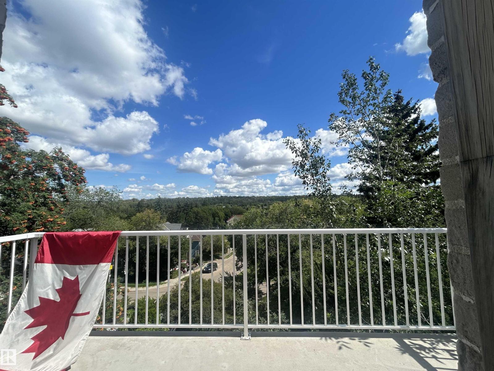 Photo 33 of 9334 Cameron Av Nw, Edmonton AB