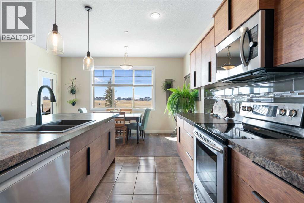 Photo 4 of 221 Muirfield Boulevard, Lyalta AB
