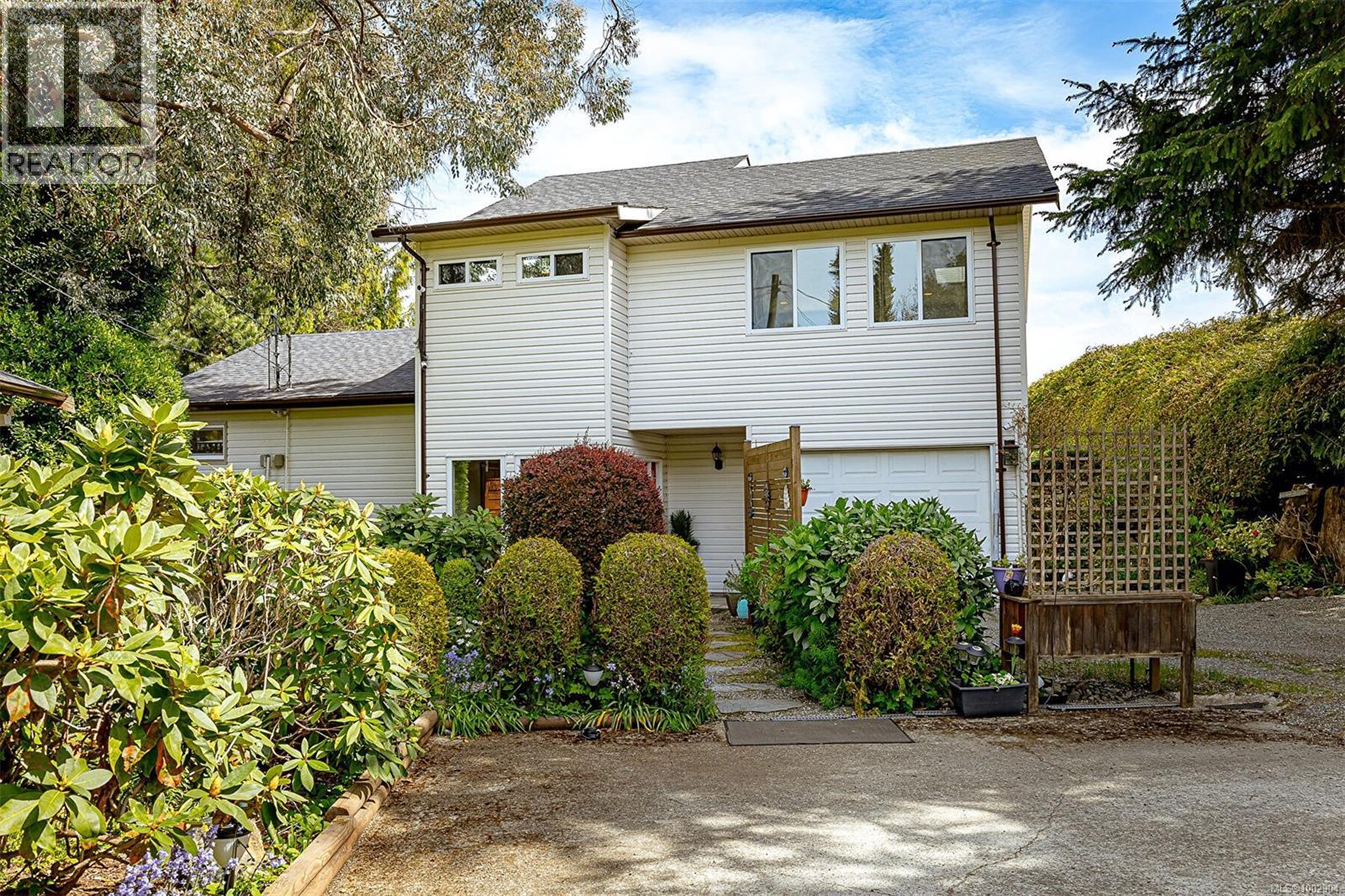 Photo 10 of 1937 Kaltasin Rd, Sooke BC