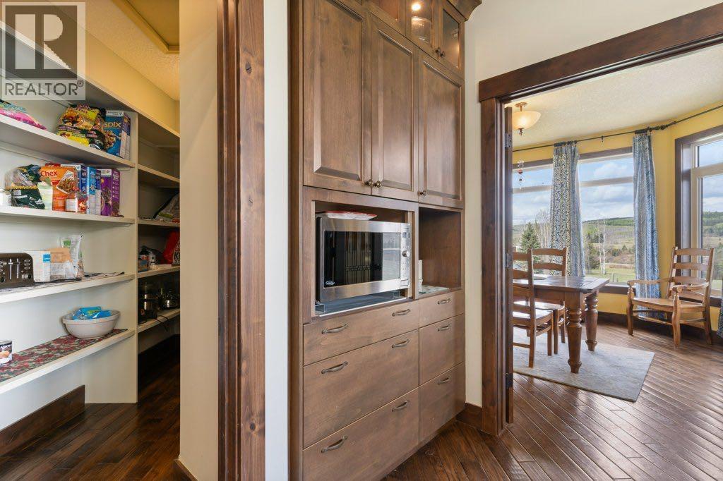 Photo 16 of 316042 160 Avenue W, Rural Foothills County AB