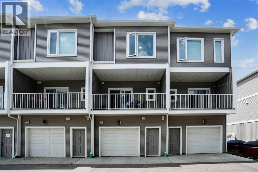 237 Saddlepeace Crescent NE, Calgary, Alberta