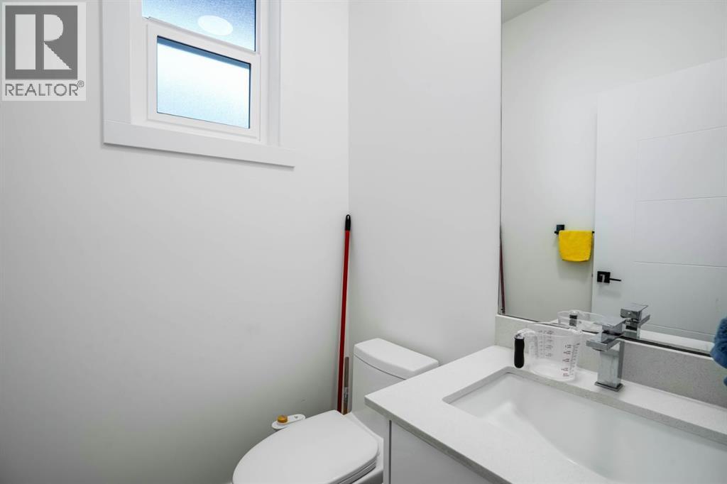 Single Family House for Sale in  Saddlepeace Crescent NE Saddle Ridge Calgary 