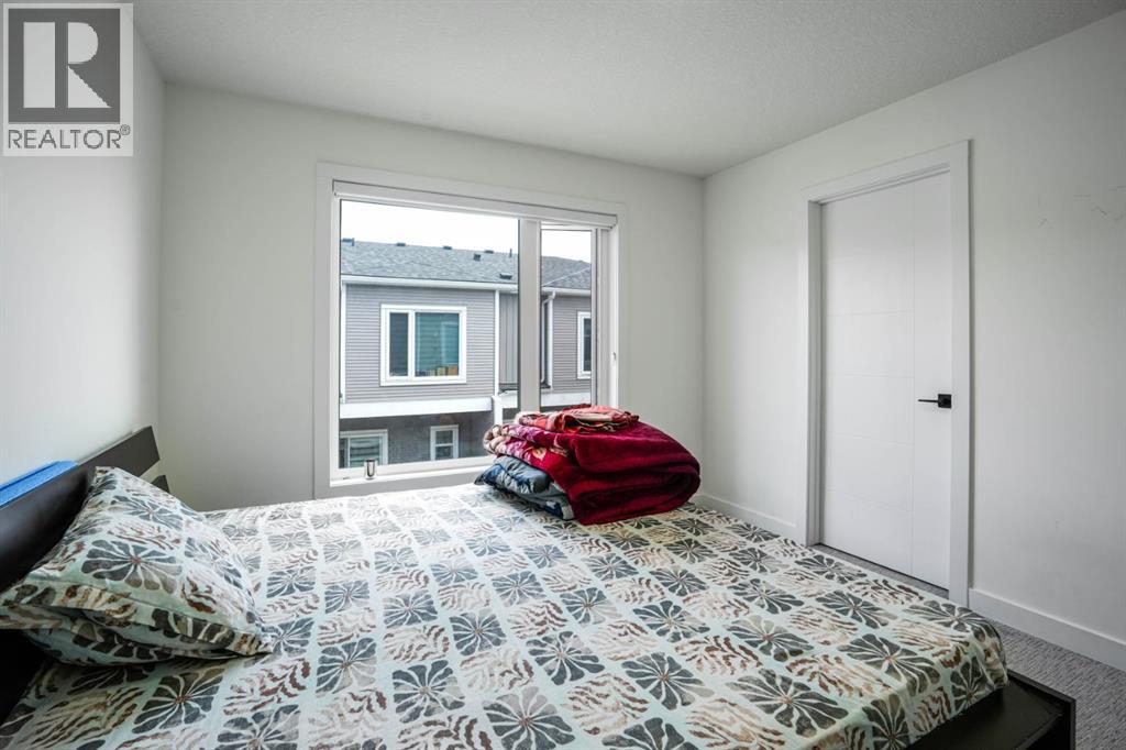 Single Family House for Sale in  Saddlepeace Crescent NE Saddle Ridge Calgary 