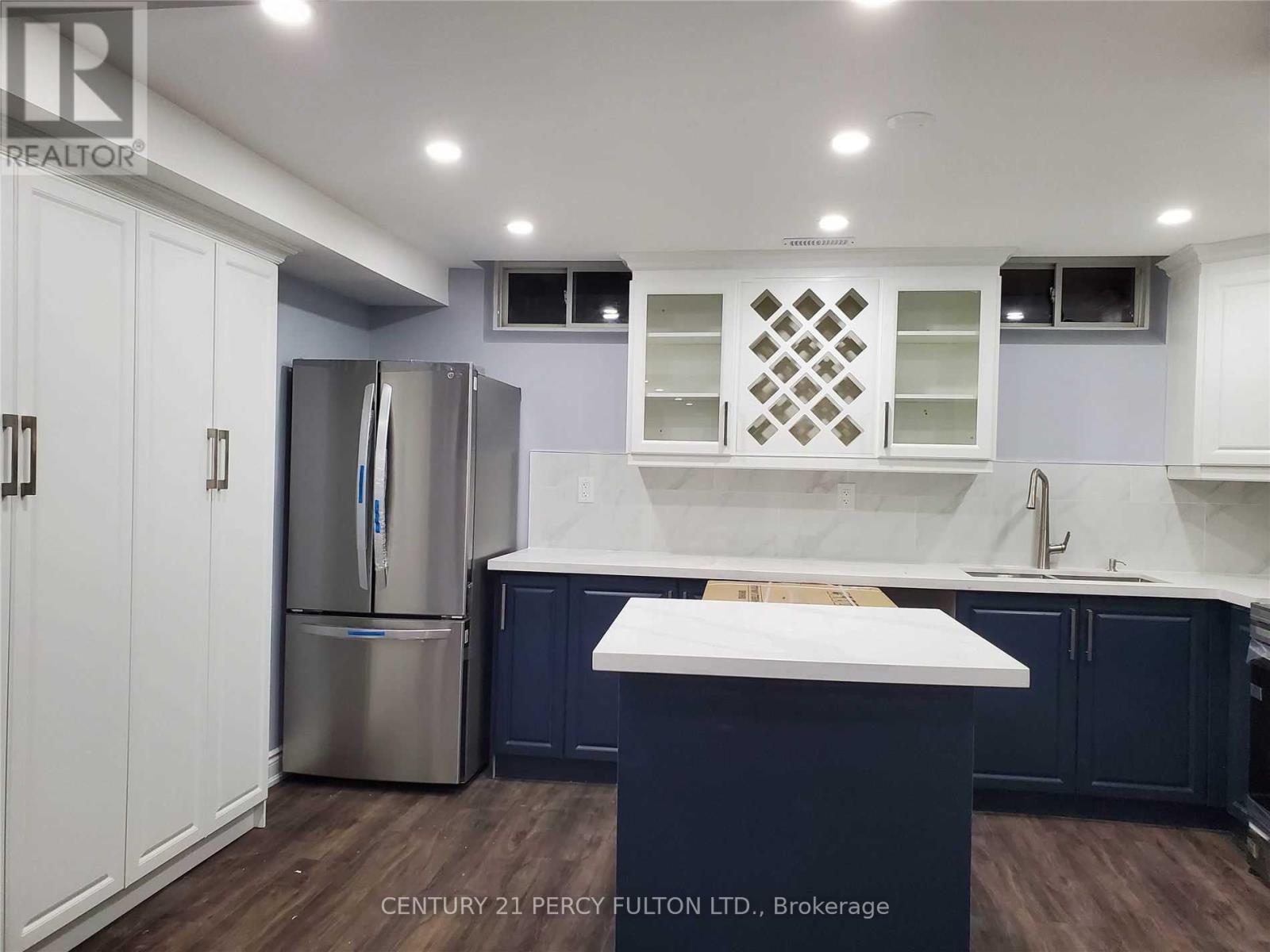 Photo 15 of 89 Woodcock Avenue, Ajax ON