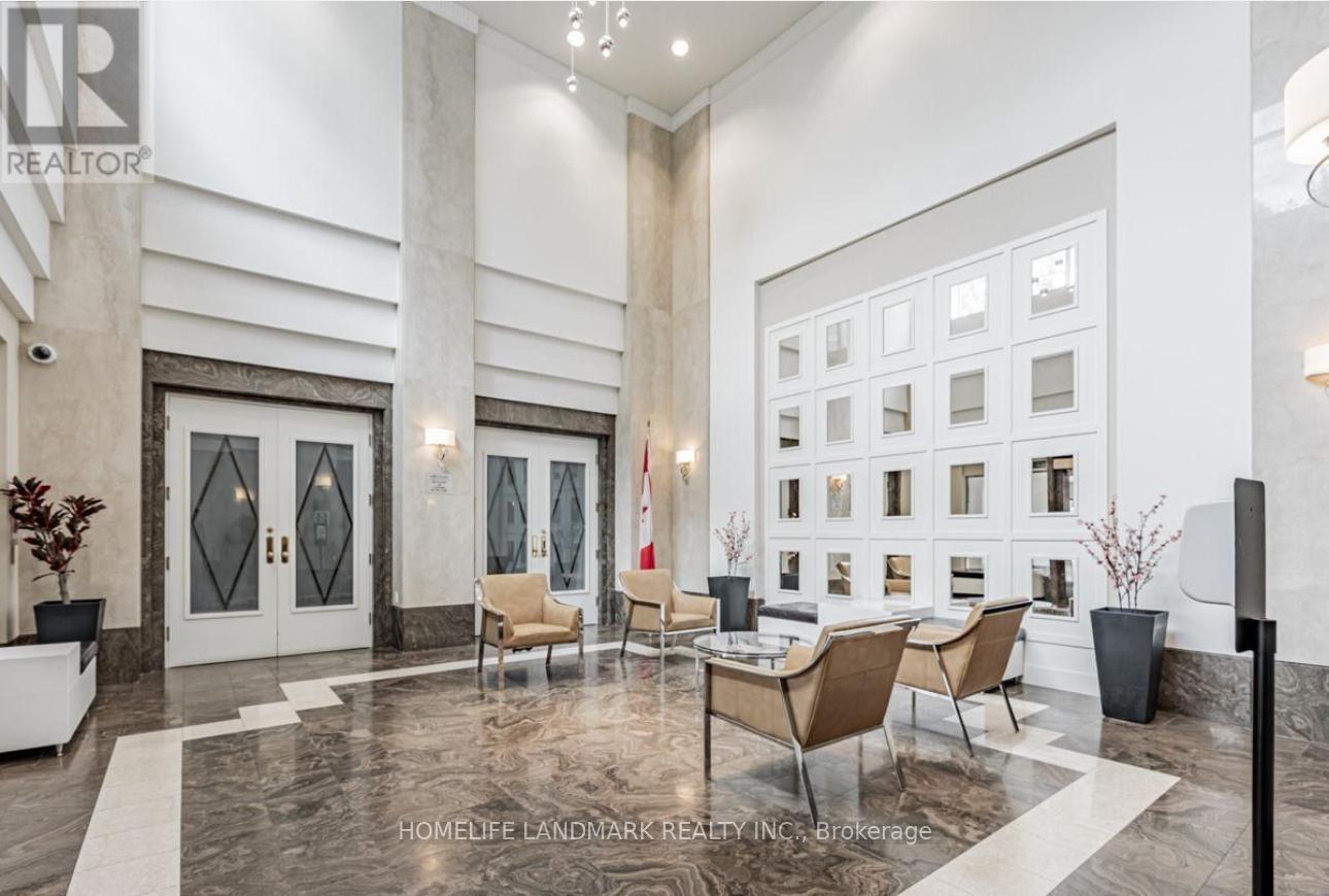Photo 11 of 3338 68 Corporate Drive, Toronto ON