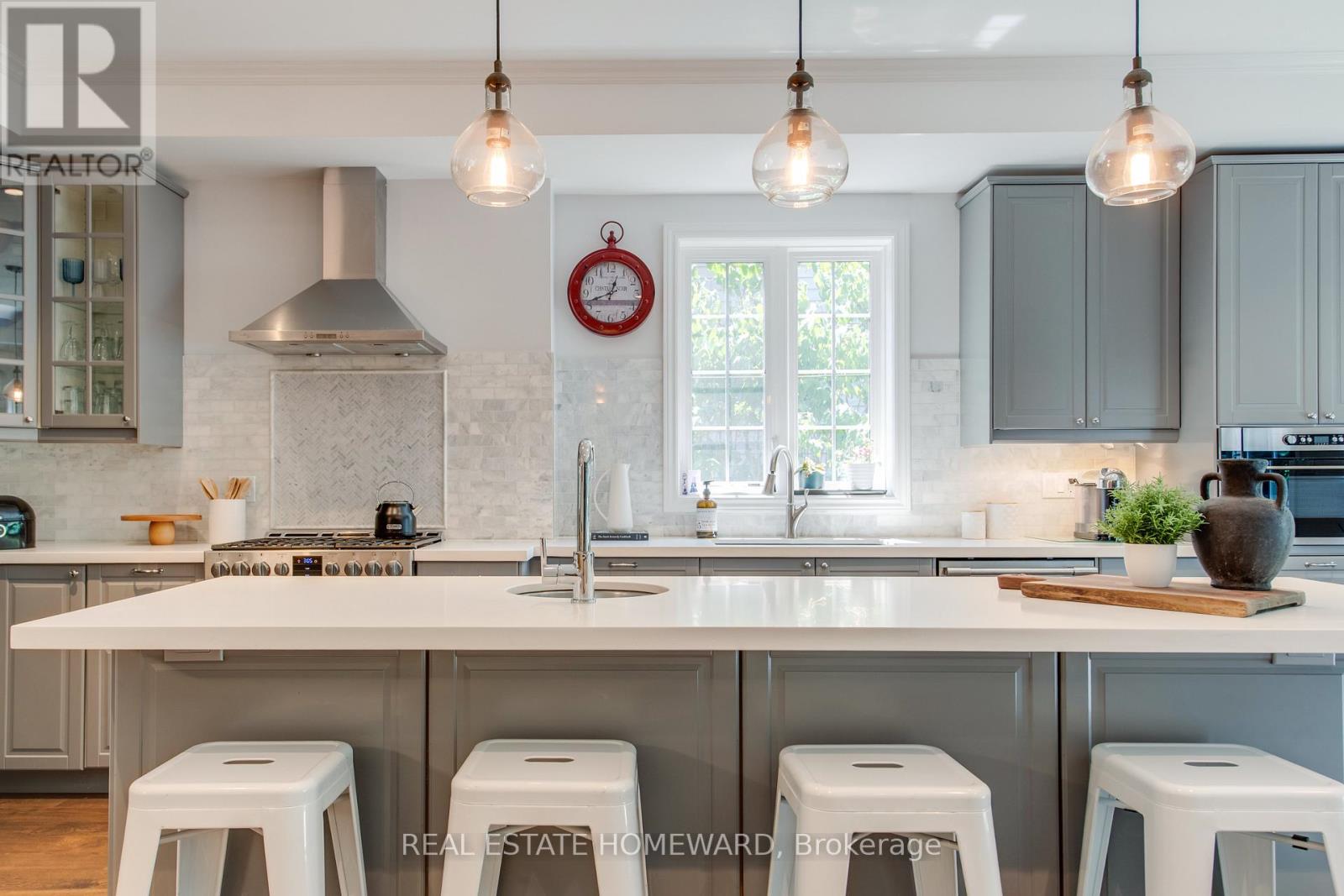Photo 13 of 52 Harewood Avenue, Toronto ON