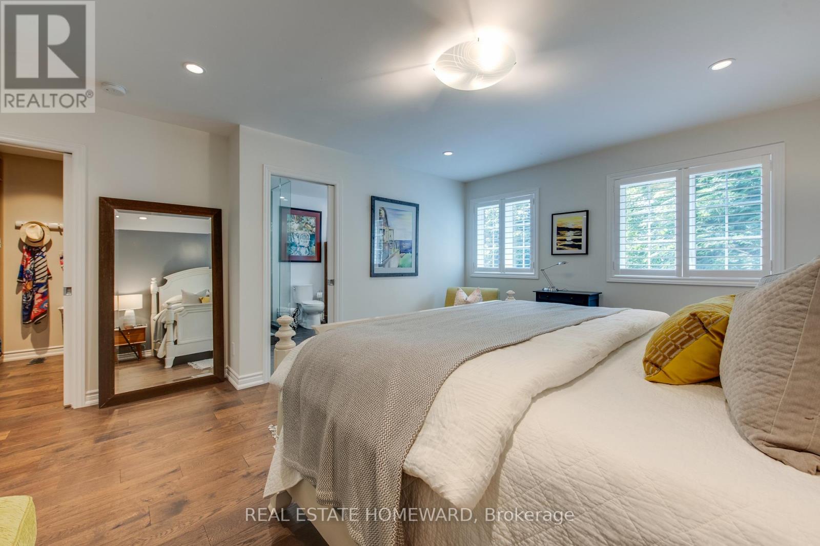 Photo 21 of 52 Harewood Avenue, Toronto ON