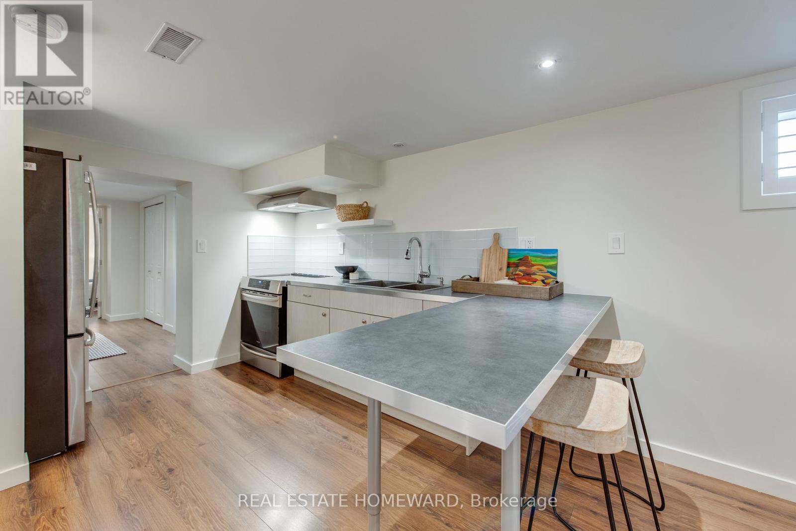 Photo 33 of 52 Harewood Avenue, Toronto ON