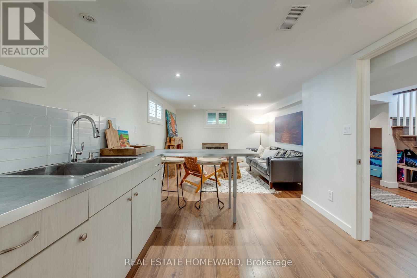 Photo 35 of 52 Harewood Avenue, Toronto ON