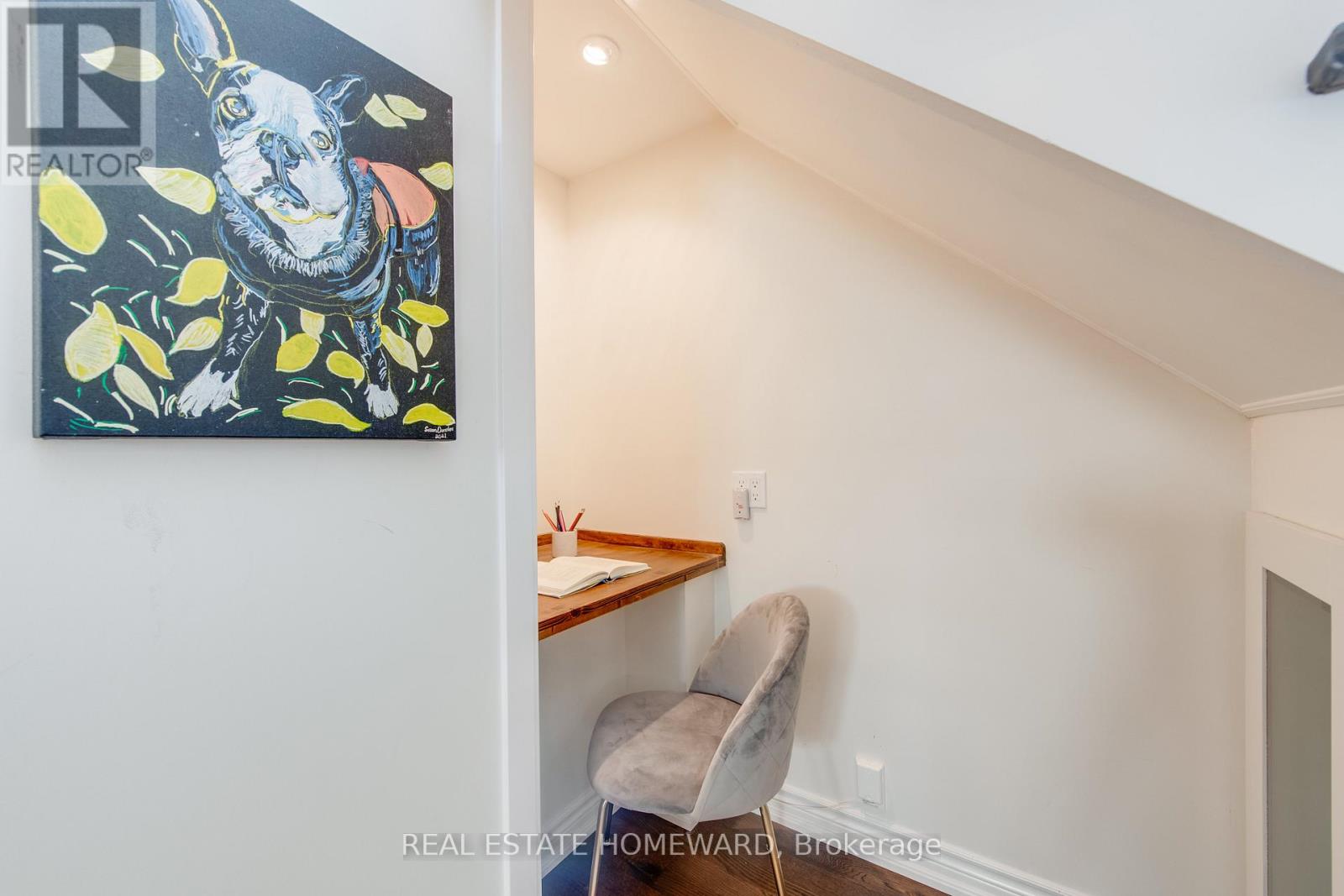 Photo 9 of 52 Harewood Avenue, Toronto ON