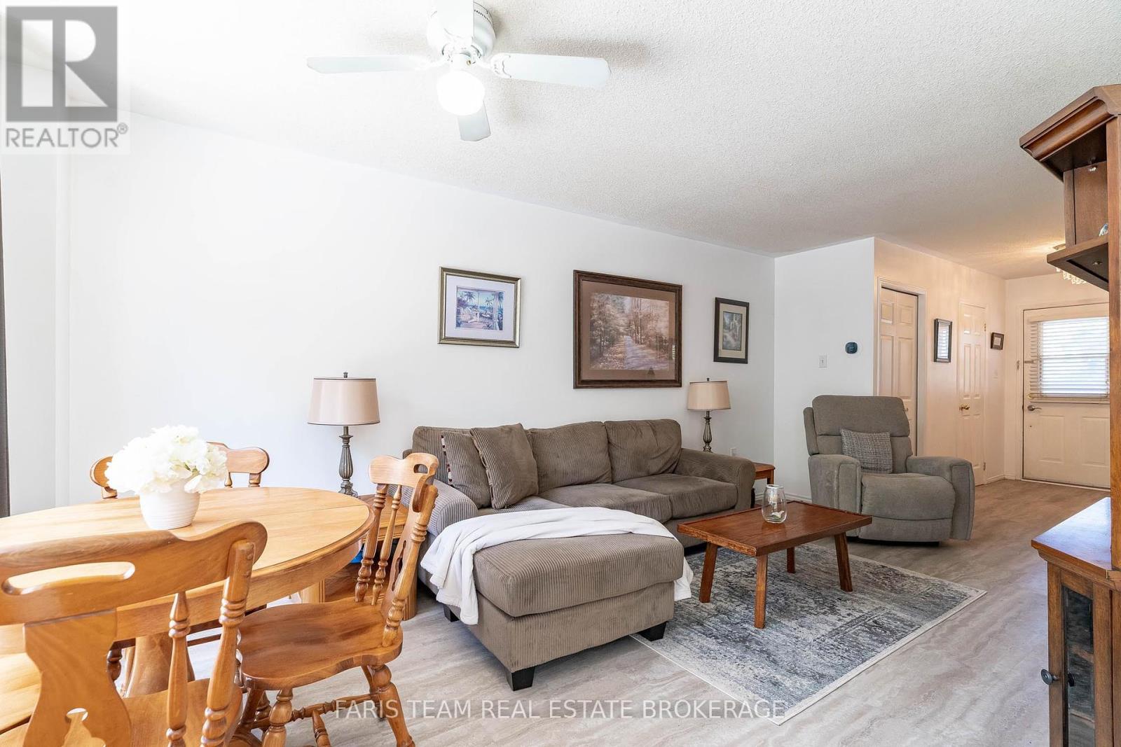 Photo 23 of 371 Millard Street, Orillia ON